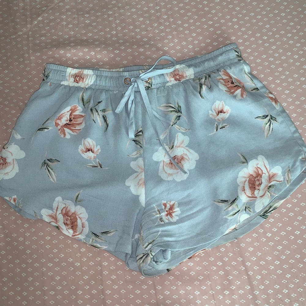 Kendall & Kylie shorts